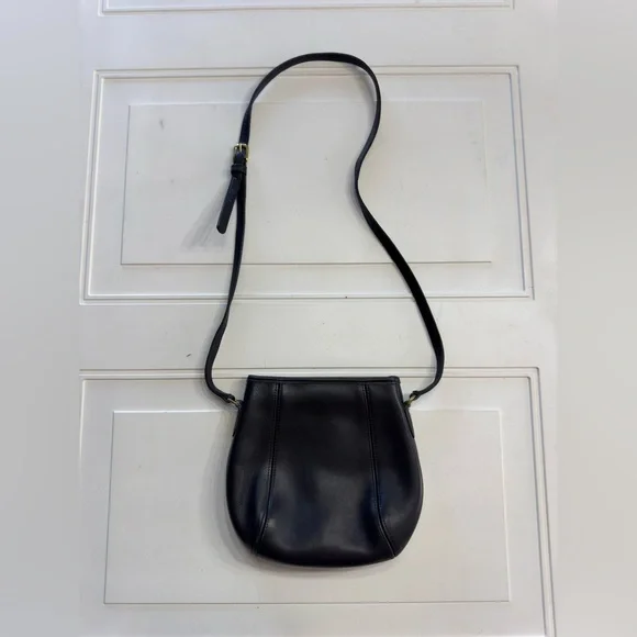 Coach Vintage Small Crossbody Pouch Framed Black Leather Purse Bag 9990 USA - Picture 2 of 7